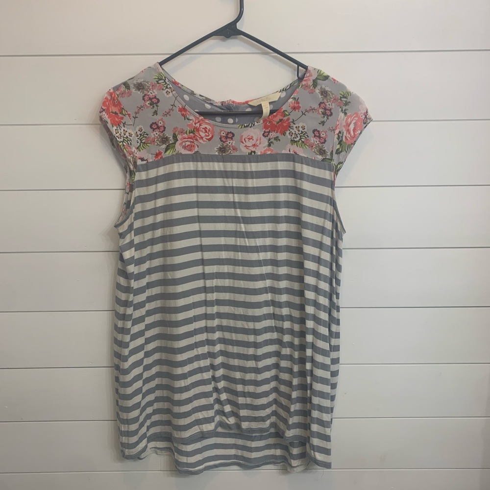 Woman’s Matilda Jane top. Large